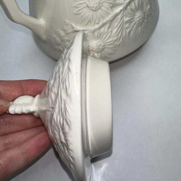 Daisy or Mini Sunflower Floral Teapot or Coffee Pot Ceramic - Picture 4 of 12